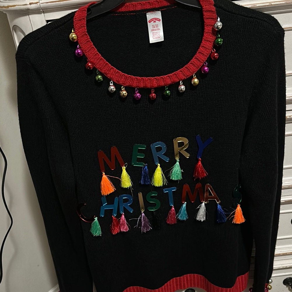 Ugly Christmas sweater